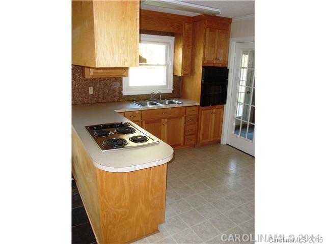 507 Fieldstone Road Mooresville, NC 28115 - Photo 6 of 15 Gallery Image 6