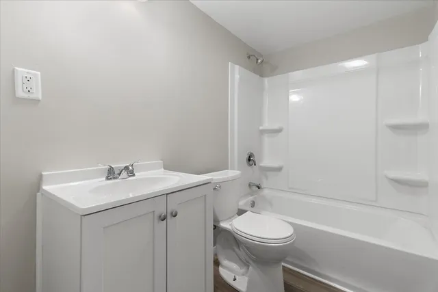 $290,000 | 2409 Gilboa Avenue, Zion, IL 60099