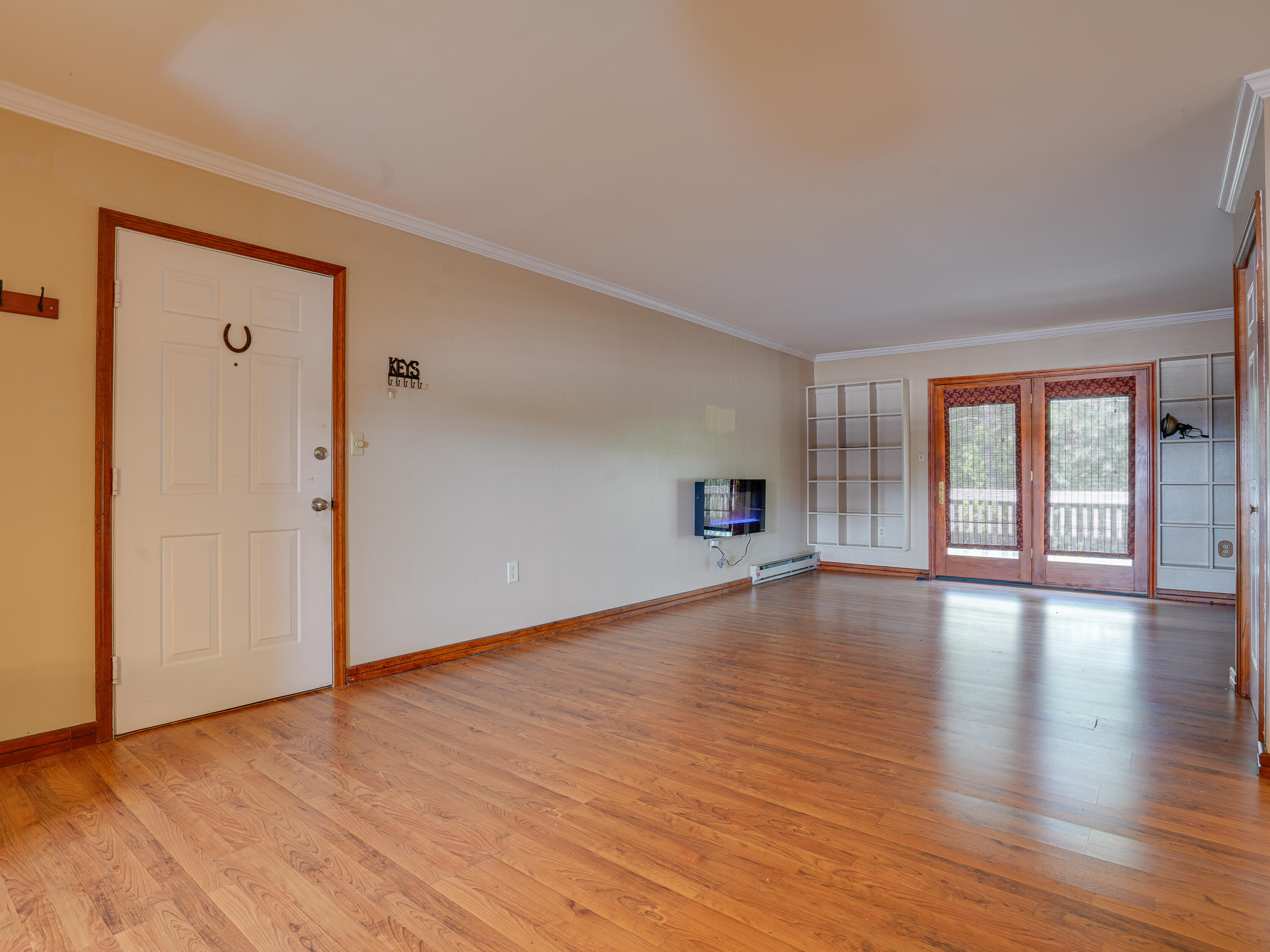 41 Set Point Plattsburgh, NY 12901 - Photo 12 of 54 Gallery Image 12