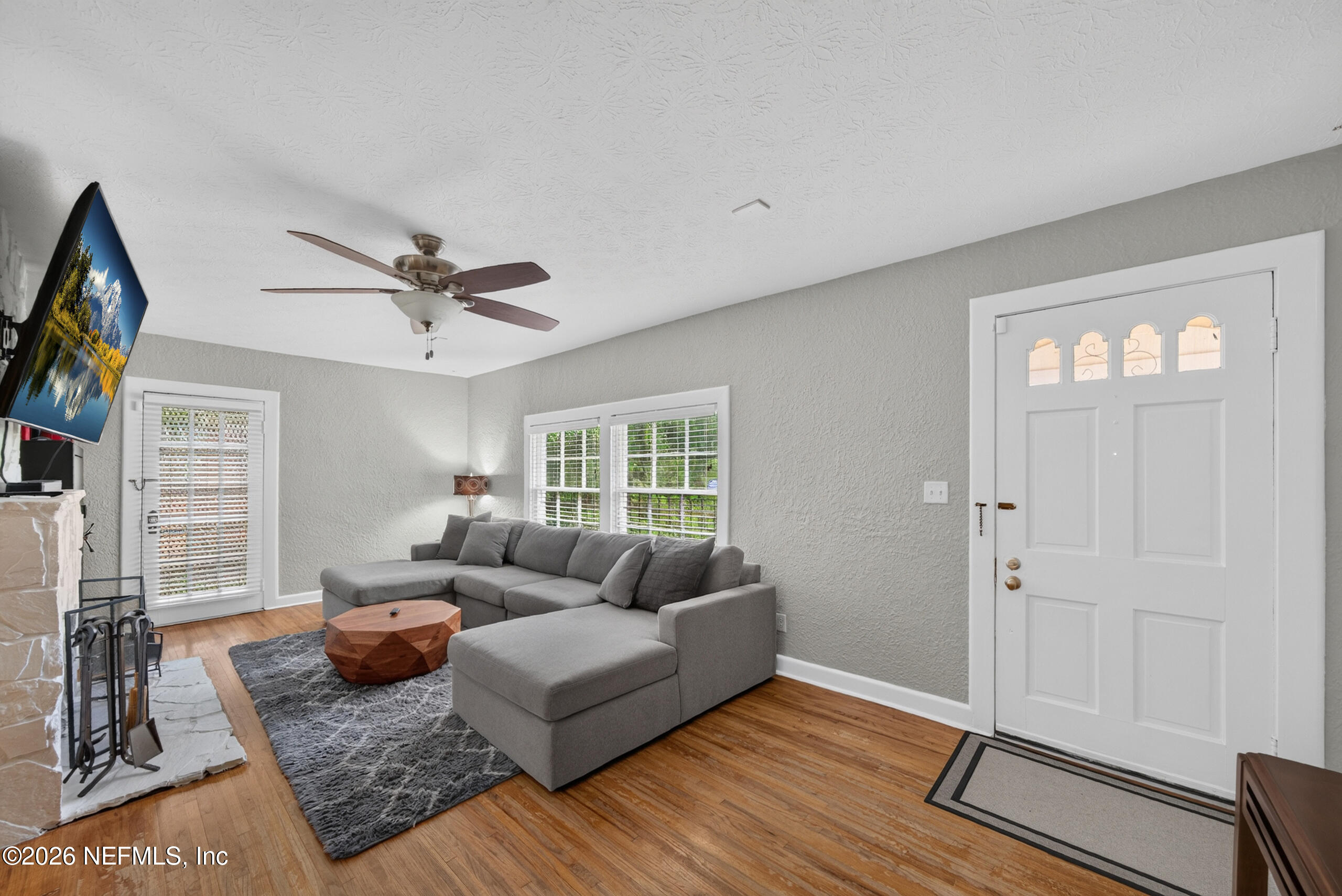 2735 Parental Home Road Jacksonville, FL 32216 - Photo 3 of 35 015_STA06437