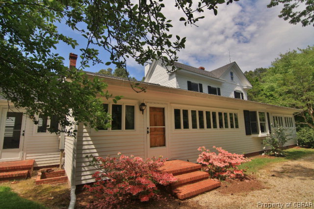 2337 Ocran Road White Stone, VA 22578 - Photo 3 of 27