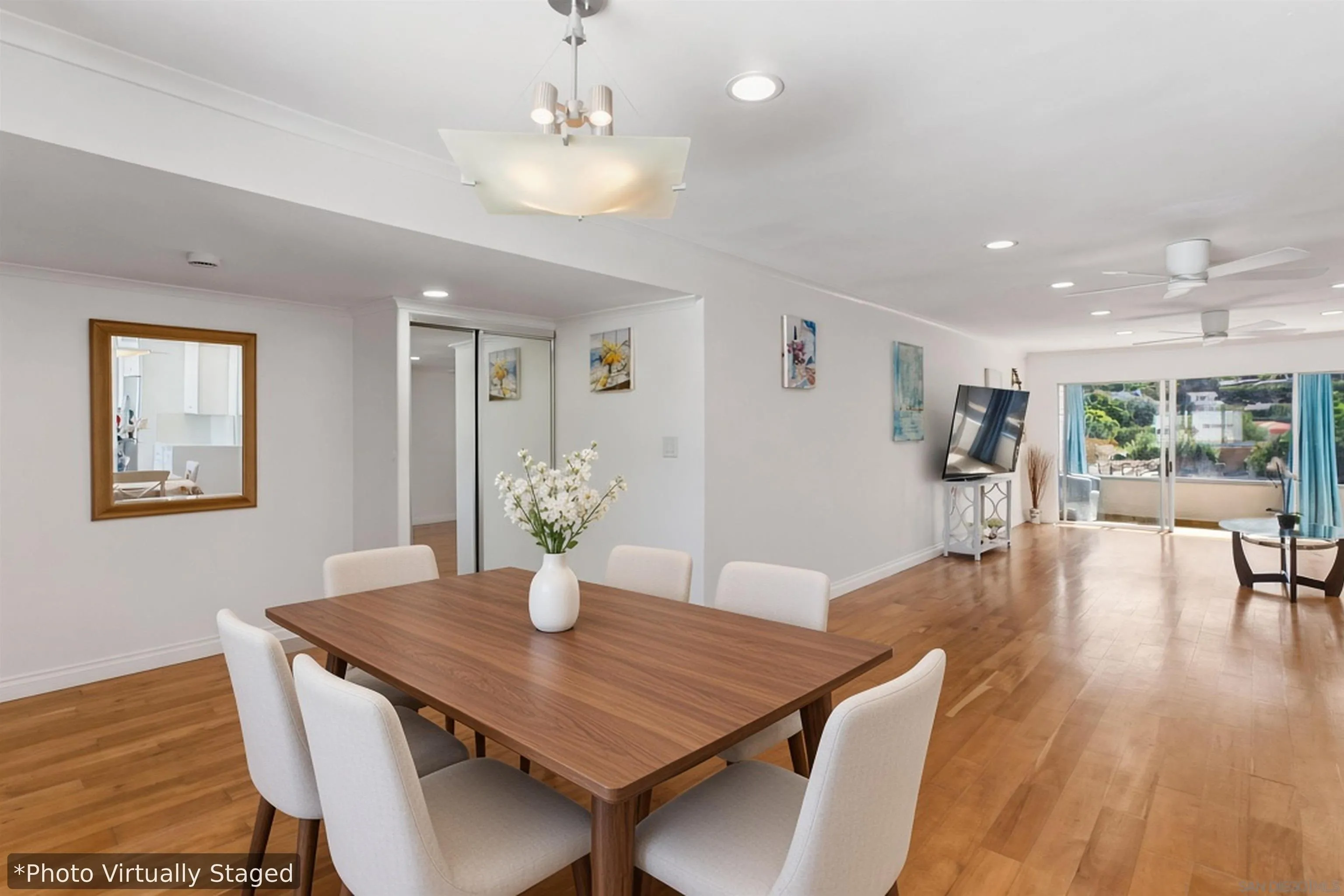 2352 Torrey Pines Road, Unit 9 La Jolla, CA 92037 - Photo 10 of 26 Gallery Image 10