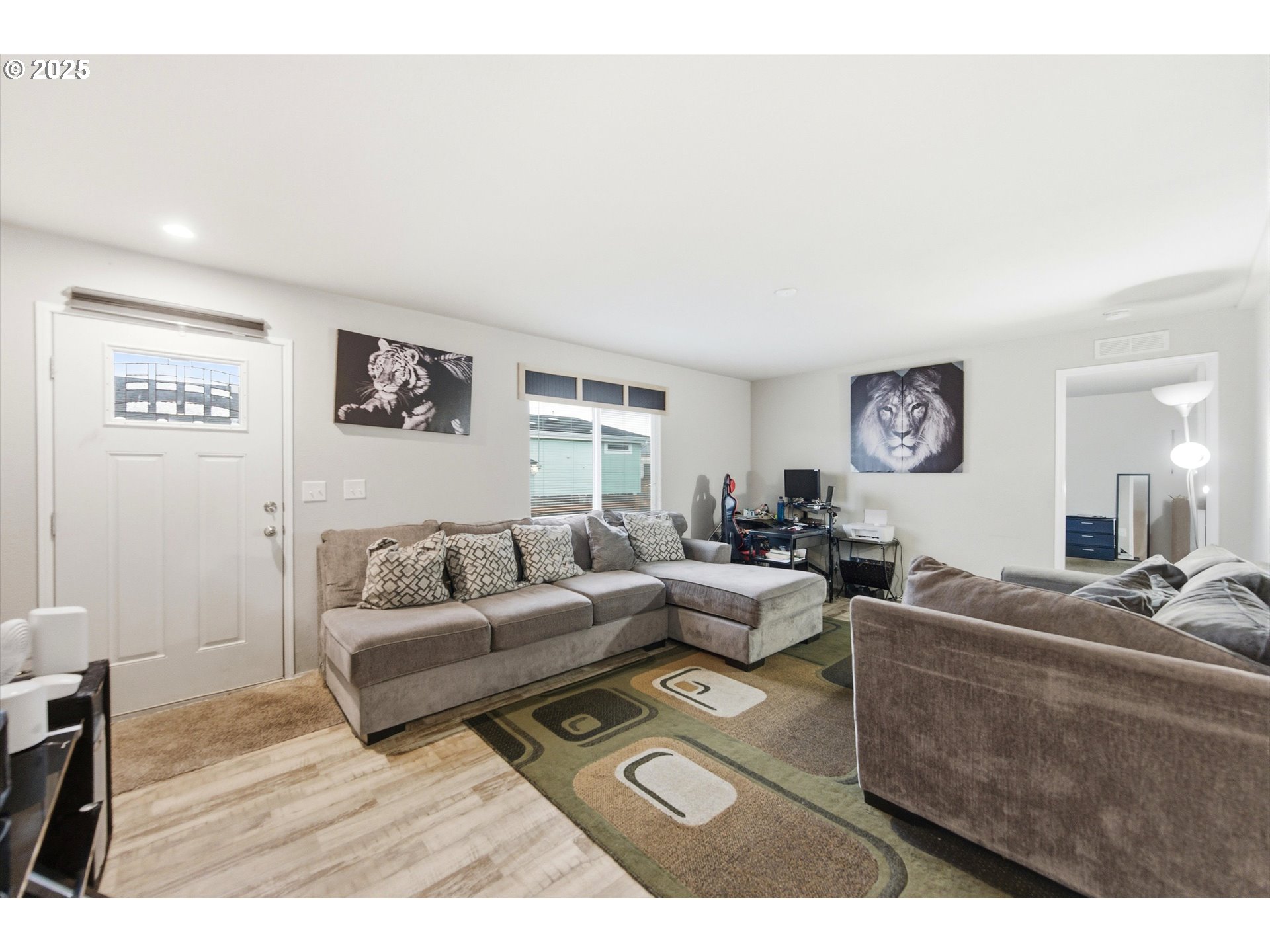 5217 Silver Loop Northeast Salem, OR 97305 - Photo 11 of 26