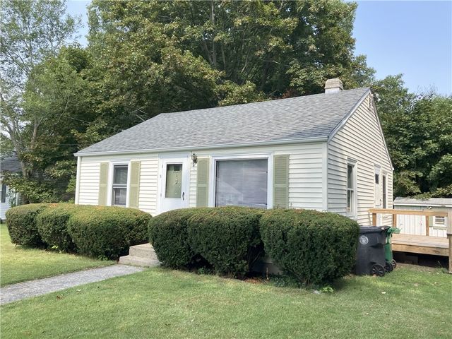 $365,000 | 5 Sweetwater Street, Warwick, RI 02889