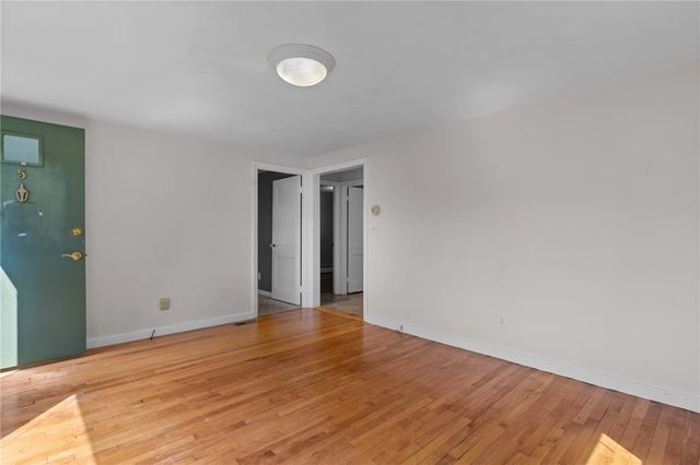 $365,000 | 5 Sweetwater Street, Warwick, RI 02889