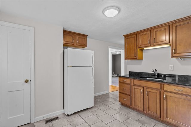 $365,000 | 5 Sweetwater Street, Warwick, RI 02889