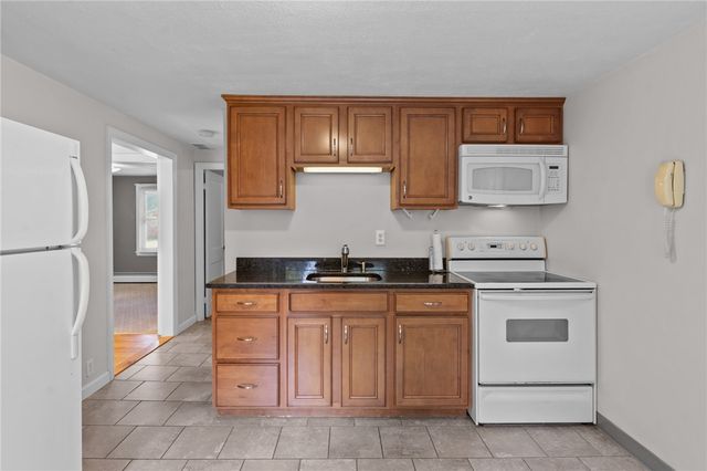 $365,000 | 5 Sweetwater Street, Warwick, RI 02889