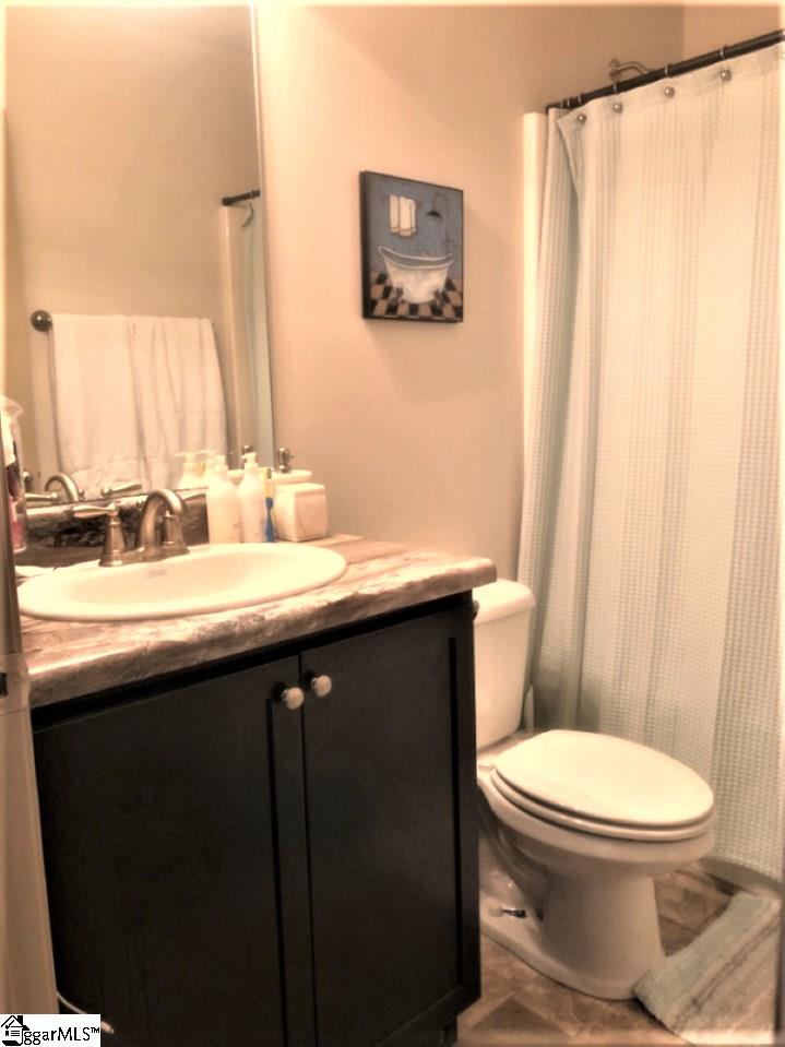244 Sleepy River Road Simpsonville, SC 29681 - Photo 8 of 33 Gallery Image 8