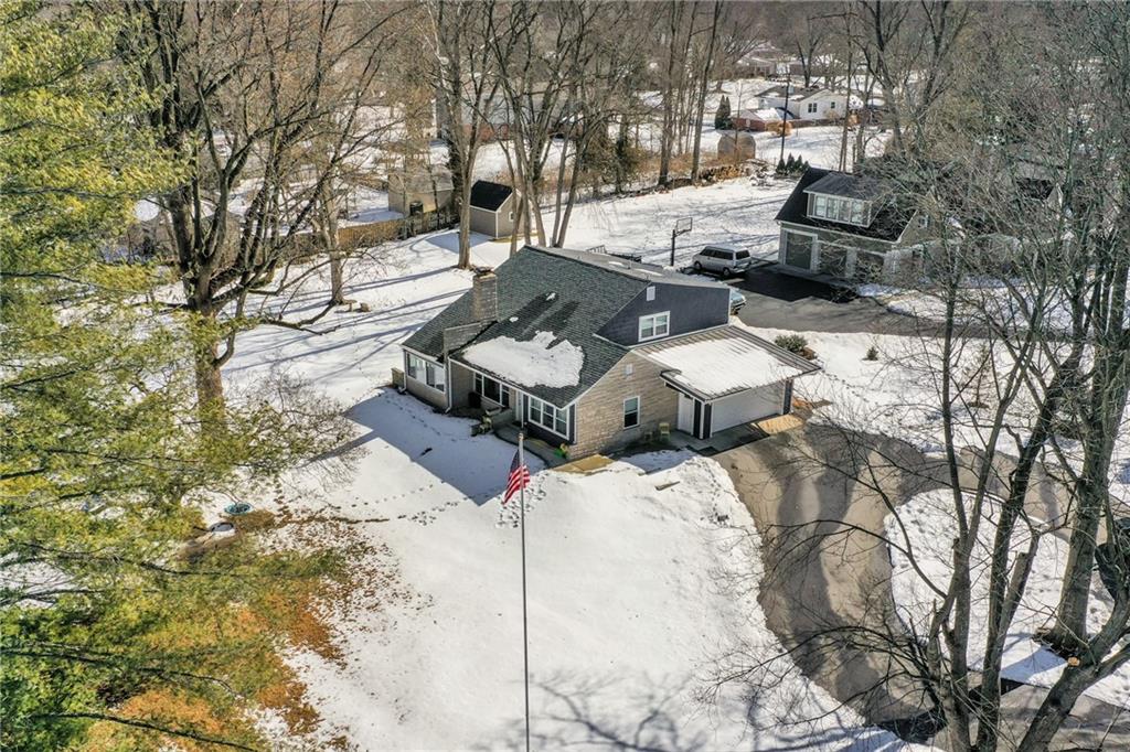 7497 Dean Road Indianapolis, IN 46240 - Photo 2 of 51