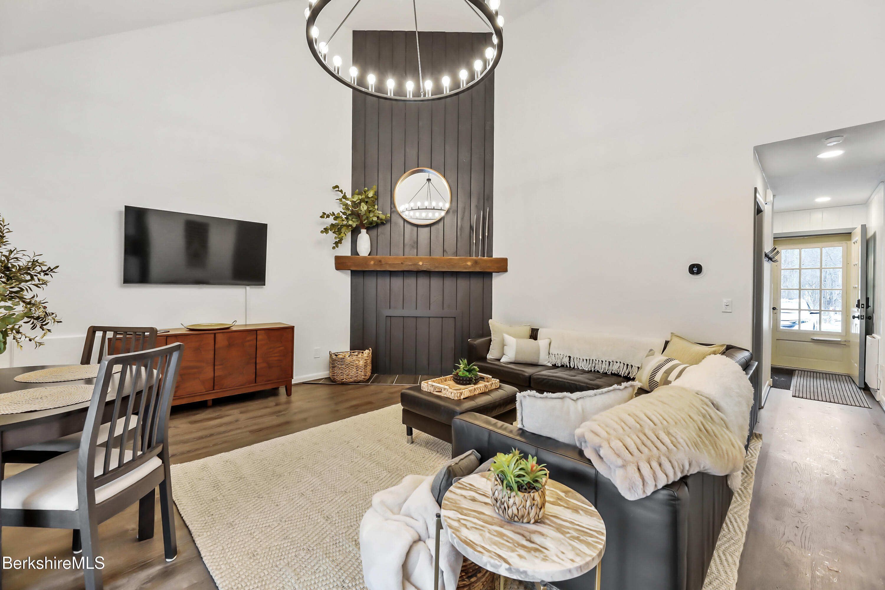 15 Living Room