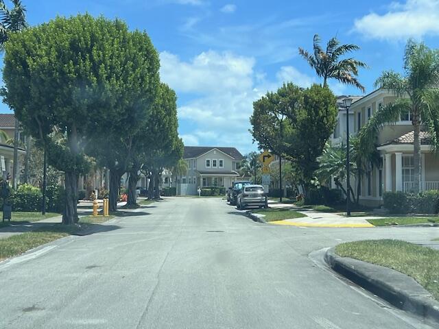 13922 Southwest 278th Street Homestead, FL 33032 - Photo 131 of 133 a view of a playground with basketball court