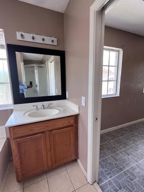 13922 Southwest 278th Street Homestead, FL 33032 - Photo 31 of 133 a bathroom with a sink and a mirror