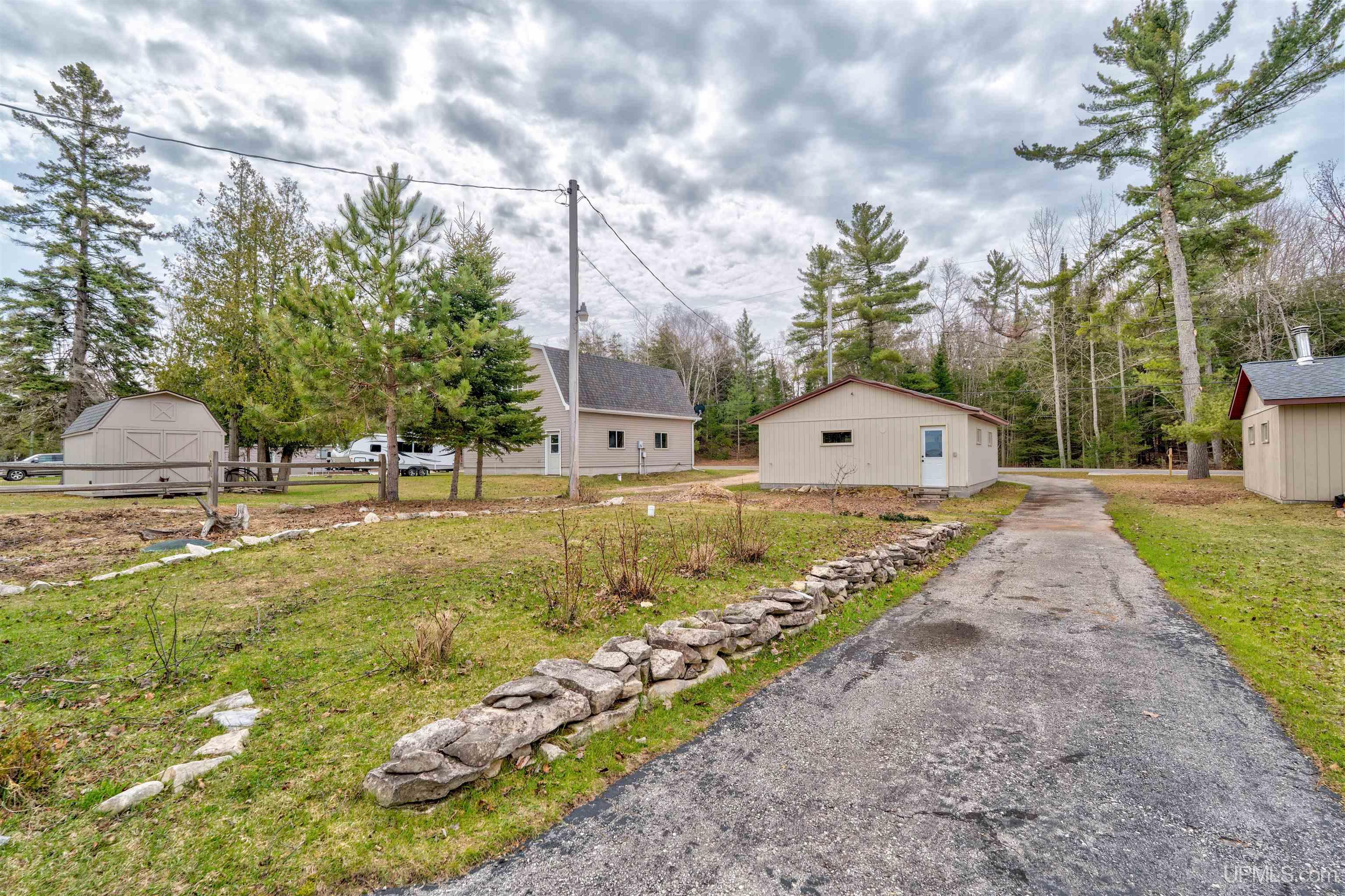 546 West Gulliver Lake Road Gulliver, MI 49840 - Photo 43 of 59