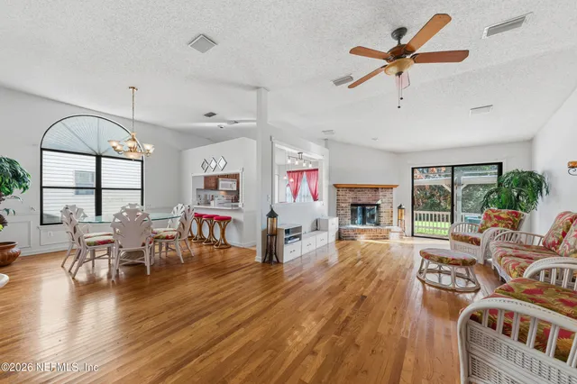 $322,000 | 407 Naugatuck Drive, Jacksonville, FL 32225