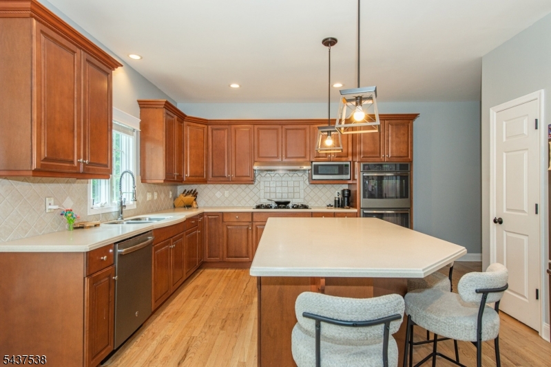 18 Stoneybrook Road Long Valley, NJ 07853 - Photo 18 of 49