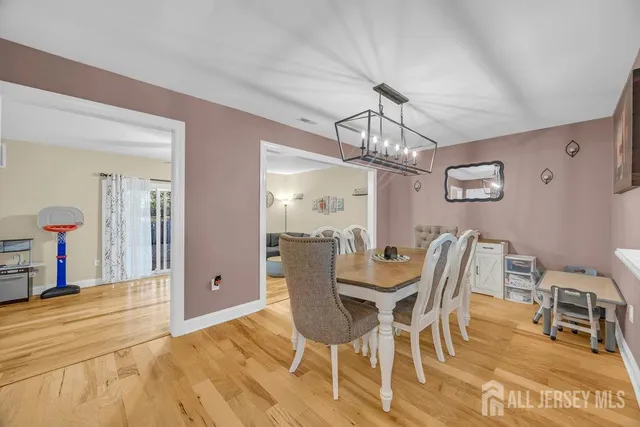 $435,000 | 93 Wilshire Court, Old Bridge, NJ 08857