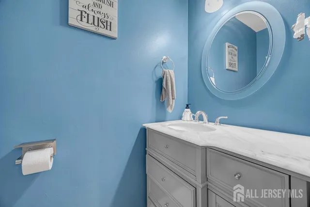 $435,000 | 93 Wilshire Court, Old Bridge, NJ 08857