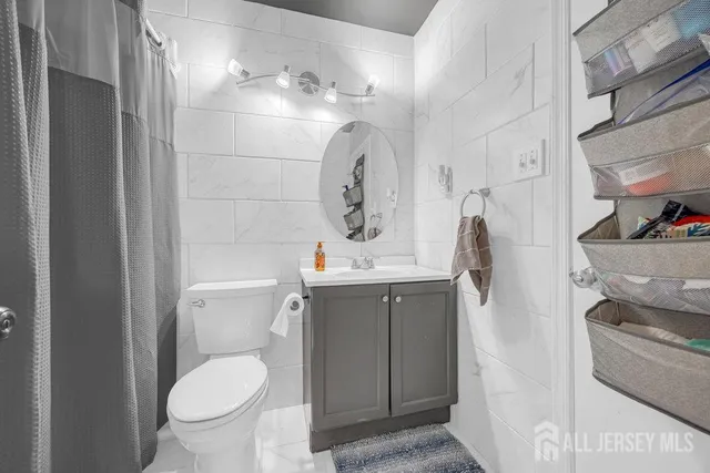 $435,000 | 93 Wilshire Court, Old Bridge, NJ 08857