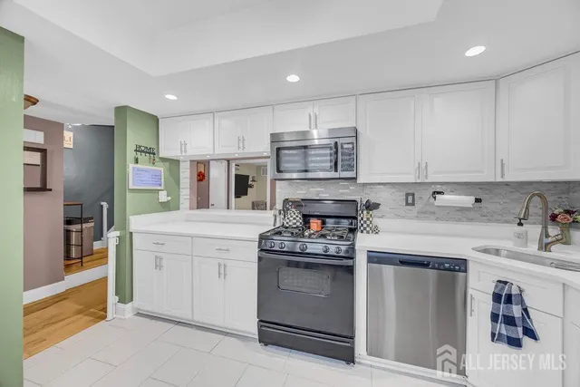 $435,000 | 93 Wilshire Court, Old Bridge, NJ 08857