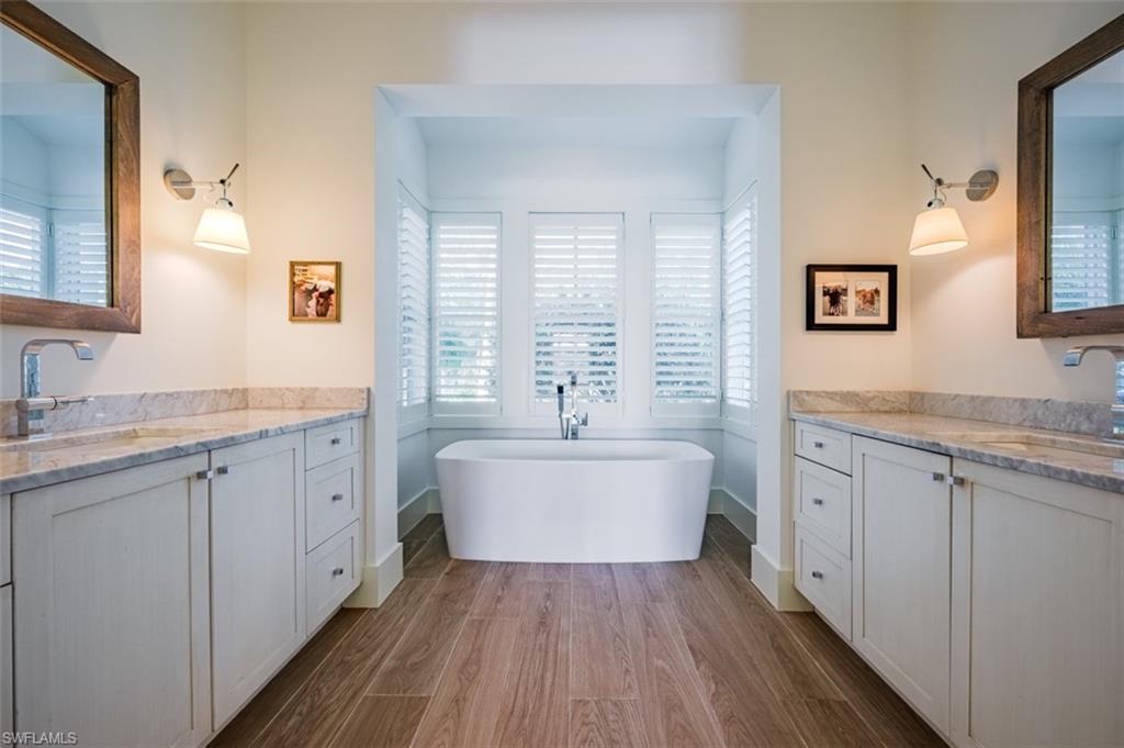 1880 Sandpiper Street Naples, FL 34102 - Photo 21 of 43