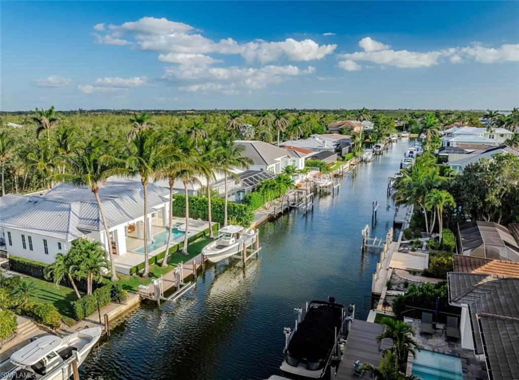 1880 Sandpiper Street Naples, FL 34102 - Photo 41 of 43