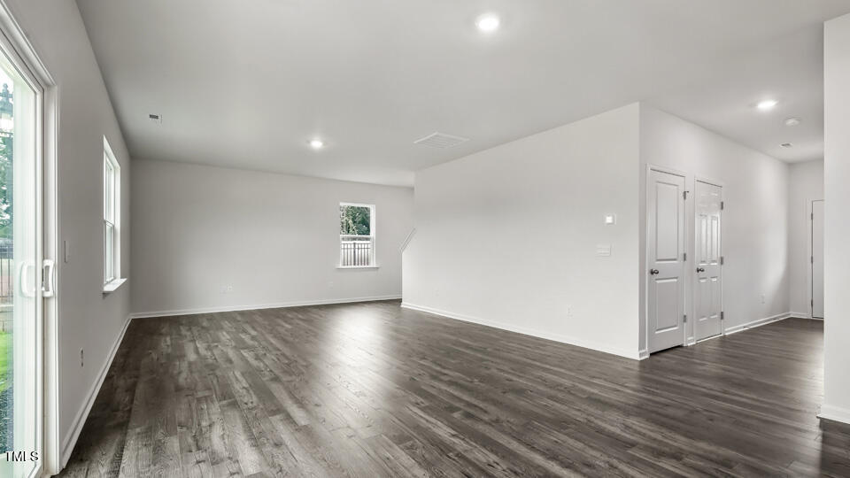 829 Comice Pear Way Willow Spring, NC 27592 - Photo 11 of 32 Great Room