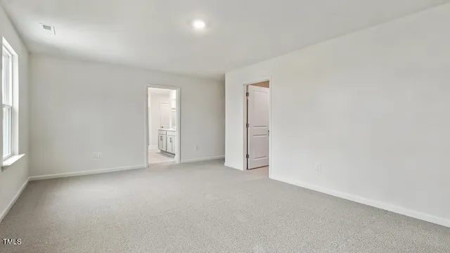 $444,940 | 829 Comice Pear Way, Willow Spring, NC 27592