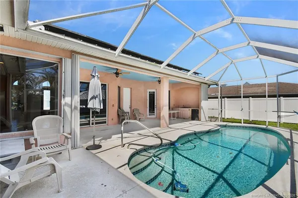 $825,000 | 5312 Southeast Nassau Terrace, Stuart, FL 34997