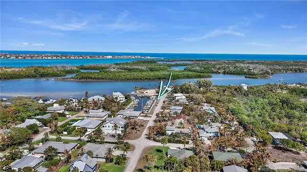 $825,000 | 5312 Southeast Nassau Terrace, Stuart, FL 34997