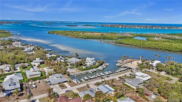 $825,000 | 5312 Southeast Nassau Terrace, Stuart, FL 34997