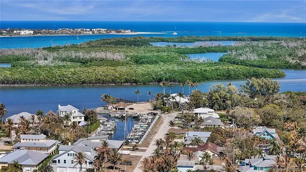 $825,000 | 5312 Southeast Nassau Terrace, Stuart, FL 34997