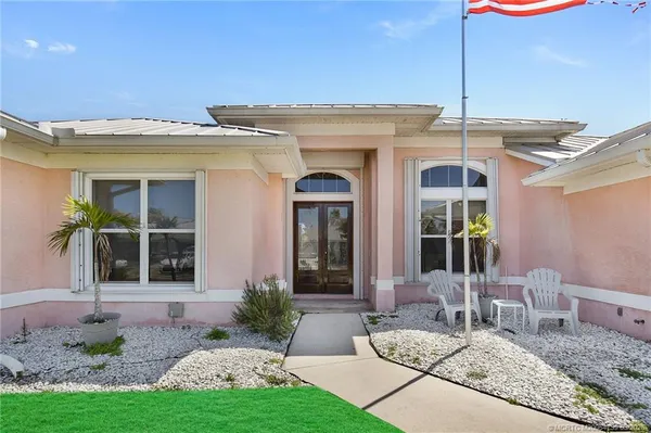 $825,000 | 5312 Southeast Nassau Terrace, Stuart, FL 34997