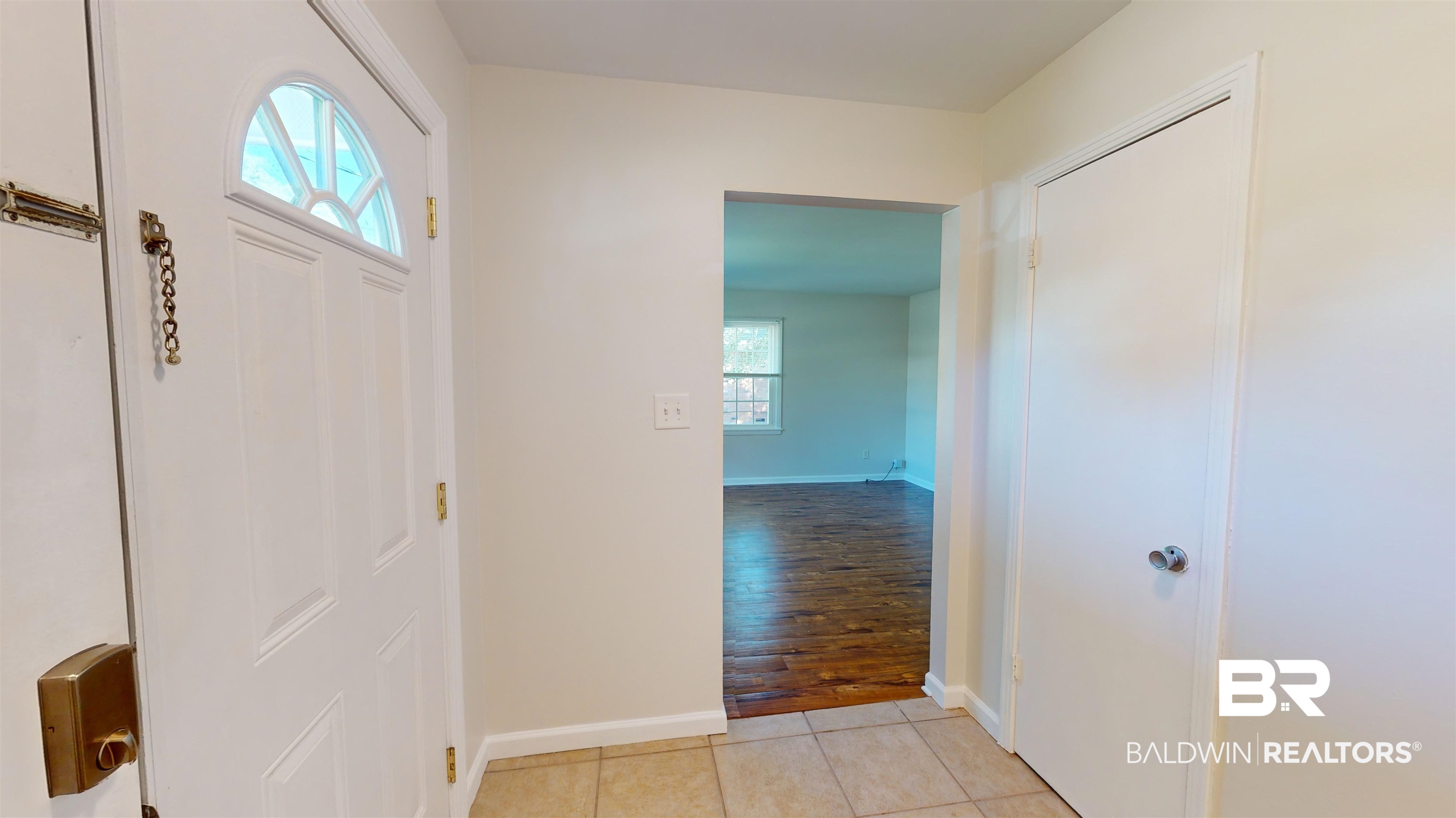 104 Vanderbilt Drive Mobile, AL 36608 - Photo 9 of 52