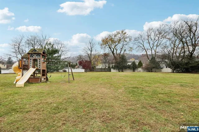 a view of a entertaining space