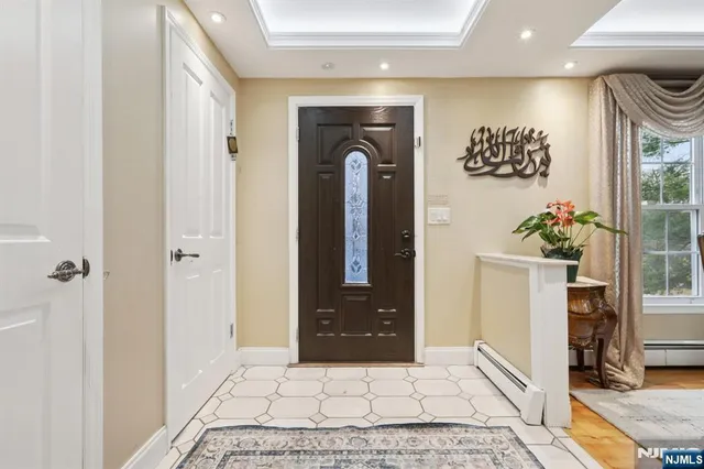 a view of entryway with a potted plant