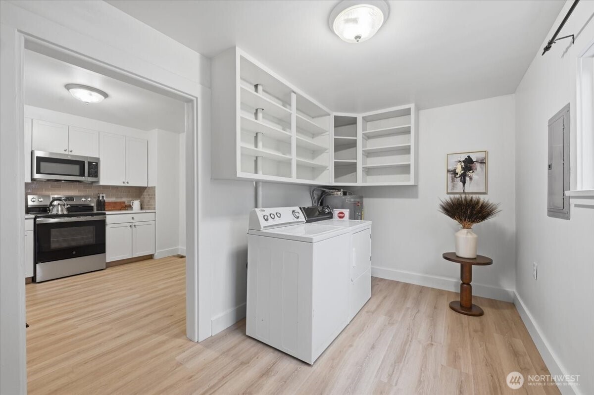 8127 11th Avenue Southwest Seattle, WA 98106 - Photo 6 of 14