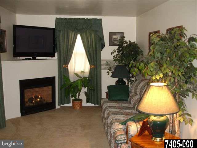 725 Church Road York, PA 17404 - Photo 6 of 14 Gallery Image 6