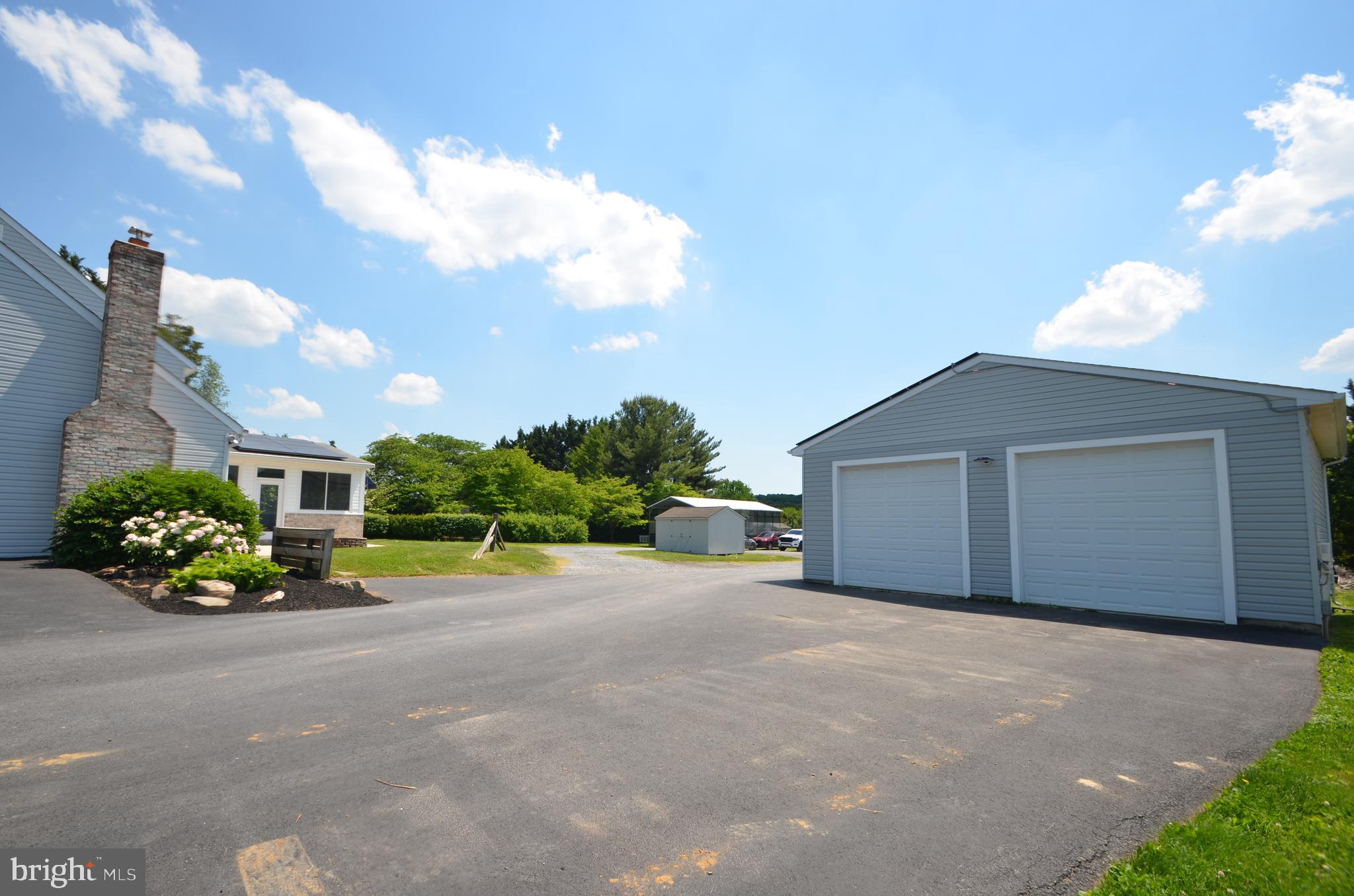1251 Streaker Road Sykesville, MD 21784 - Photo 12 of 90