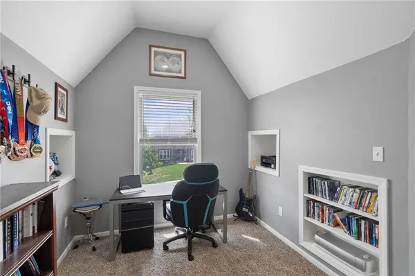 $405,000 | 9338 Northwest 86th Terrace, Kansas City, MO 64153