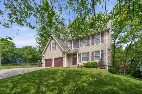 $405,000 | 9338 Northwest 86th Terrace, Kansas City, MO 64153