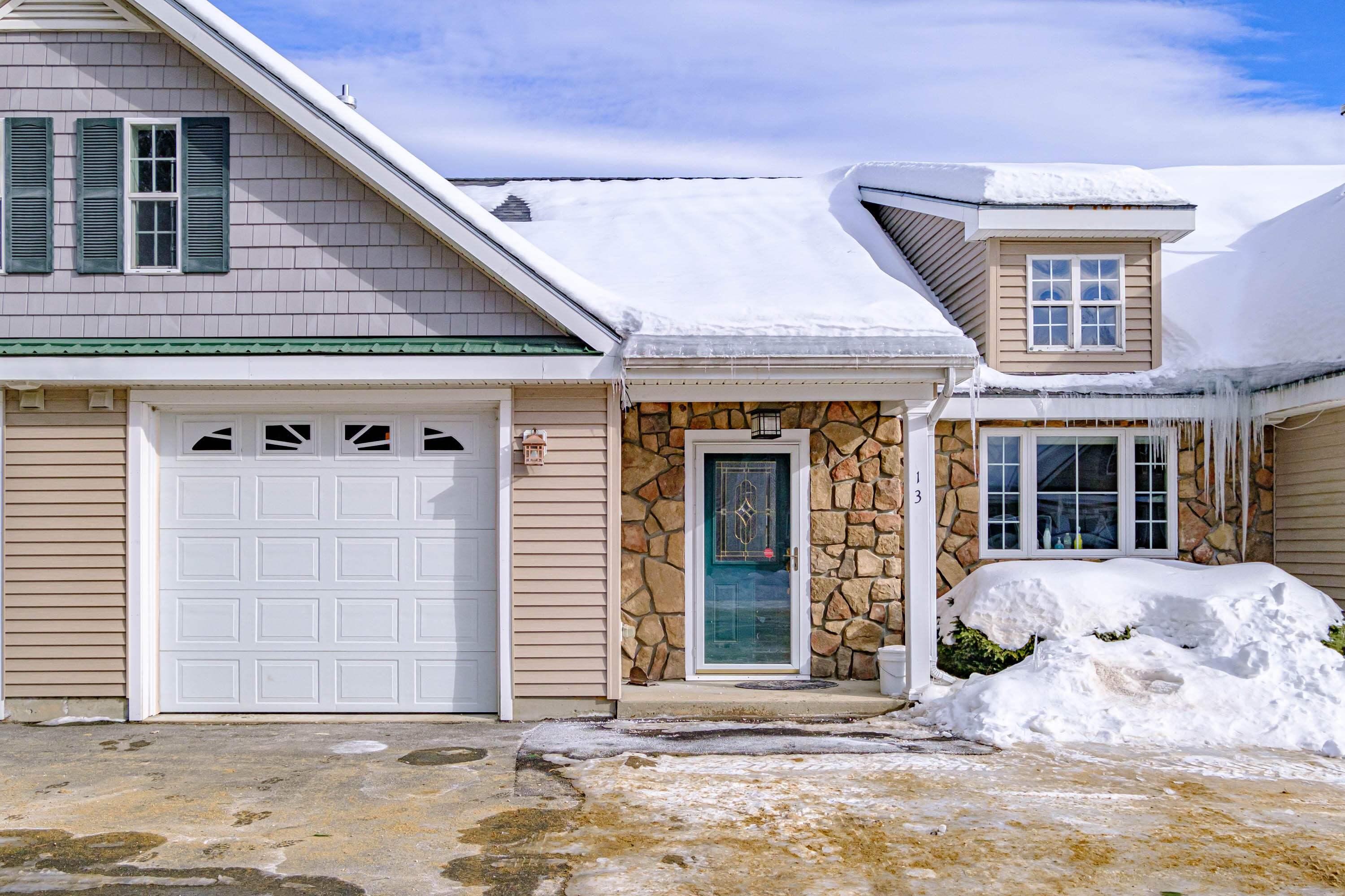 13 Alder Road, Unit 9 Newry, ME 04261 - Photo 2 of 7 20240122gp-63001