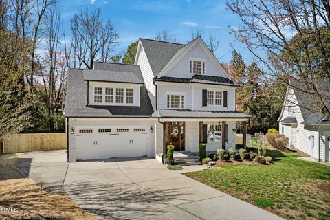 $950,000 | 104 Fair Spring Court, Apex, NC 27502
