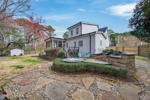 $950,000 | 104 Fair Spring Court, Apex, NC 27502