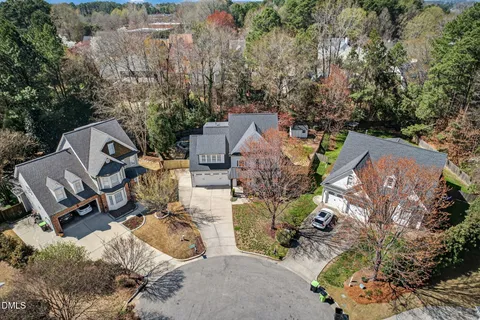 $950,000 | 104 Fair Spring Court, Apex, NC 27502