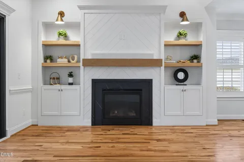 $950,000 | 104 Fair Spring Court, Apex, NC 27502