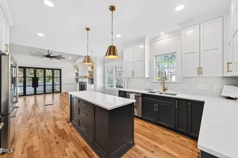 $950,000 | 104 Fair Spring Court, Apex, NC 27502