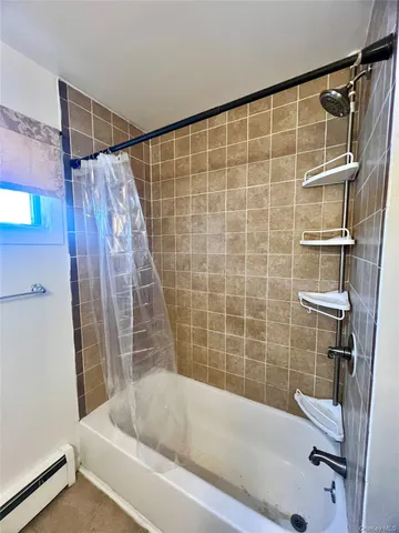 $2,200 | 22 Canal Drive, Godeffroy, NY 12729