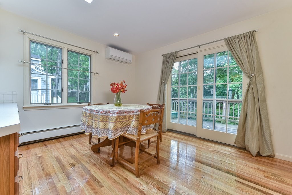 62 Risley Road Brookline, MA 02467 - Photo 8 of 15 Gallery Image 8