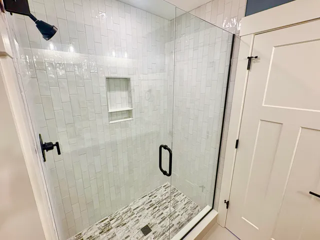 $639,900 | 7105 Kettle Dale Avenue Southeast, Alto, MI 49302