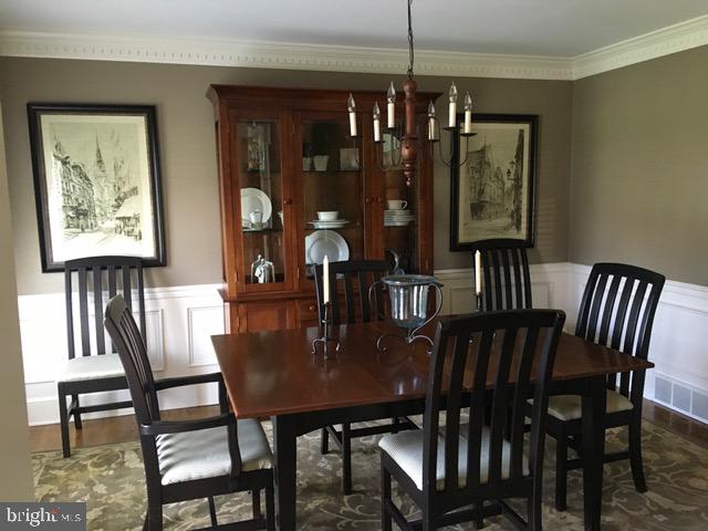 2457 Raleigh Drive Lancaster, PA 17601 - Photo 7 of 28 Gallery Image 7